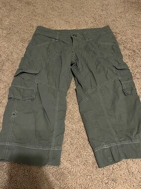 Kuhl Kontra Cargo Capri size 4